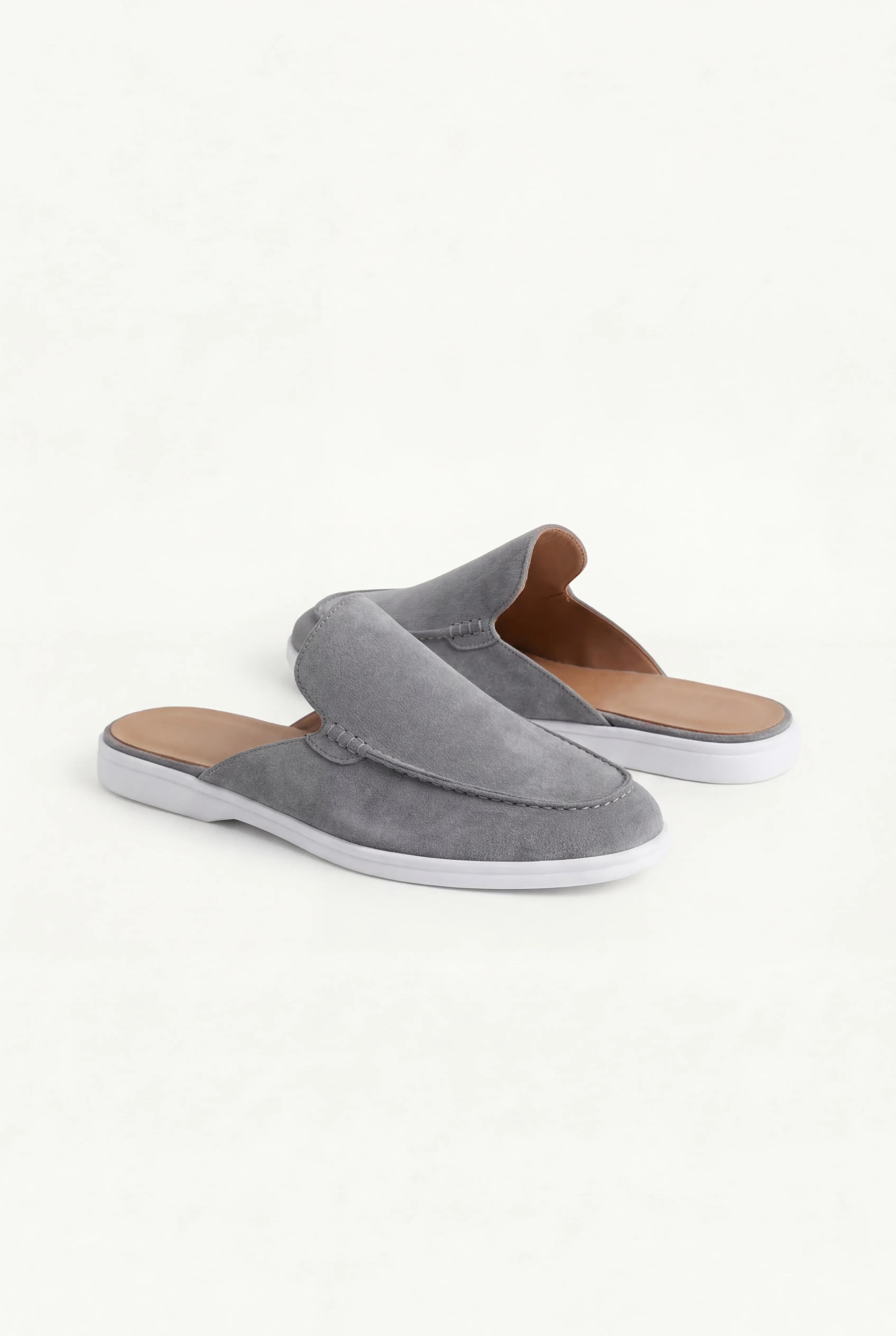 Grey Suède Yacht Mule